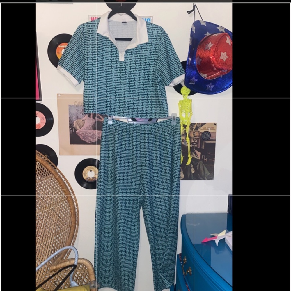Two piece printed set